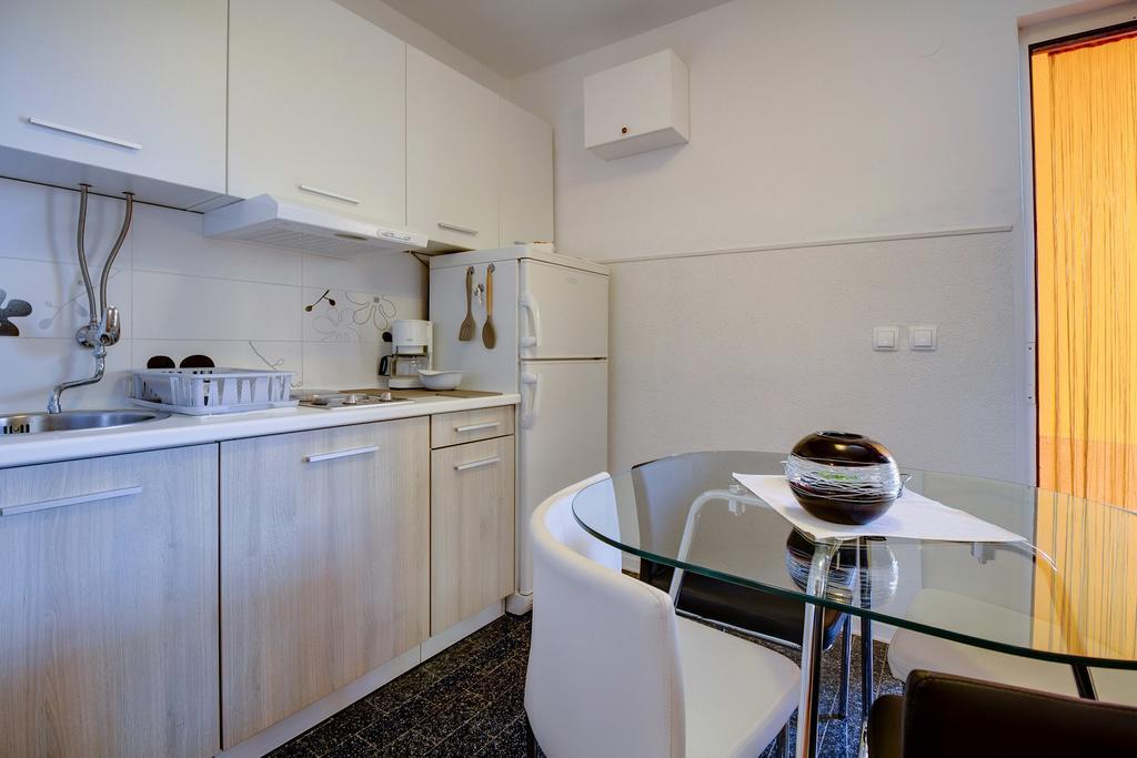 Apartment Oleander Mali Losinj Bilik gambar